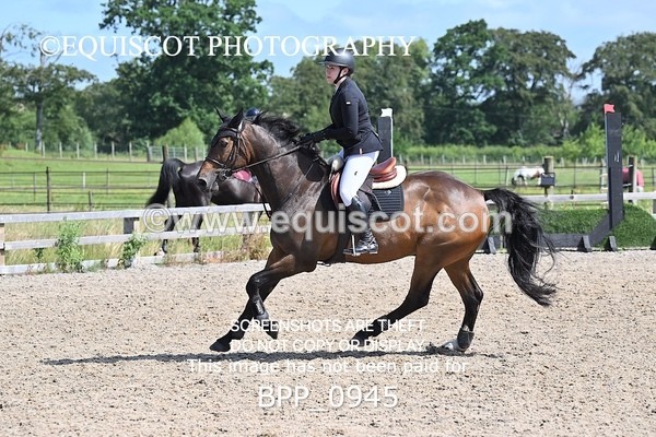 BPP_0945 - CLASS 4 British Novice/ 90cm Open