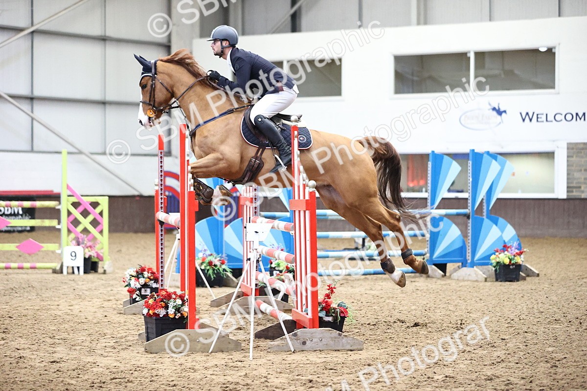 SBM_004912 - Class 16 - Senior Newcomers - 1.10m