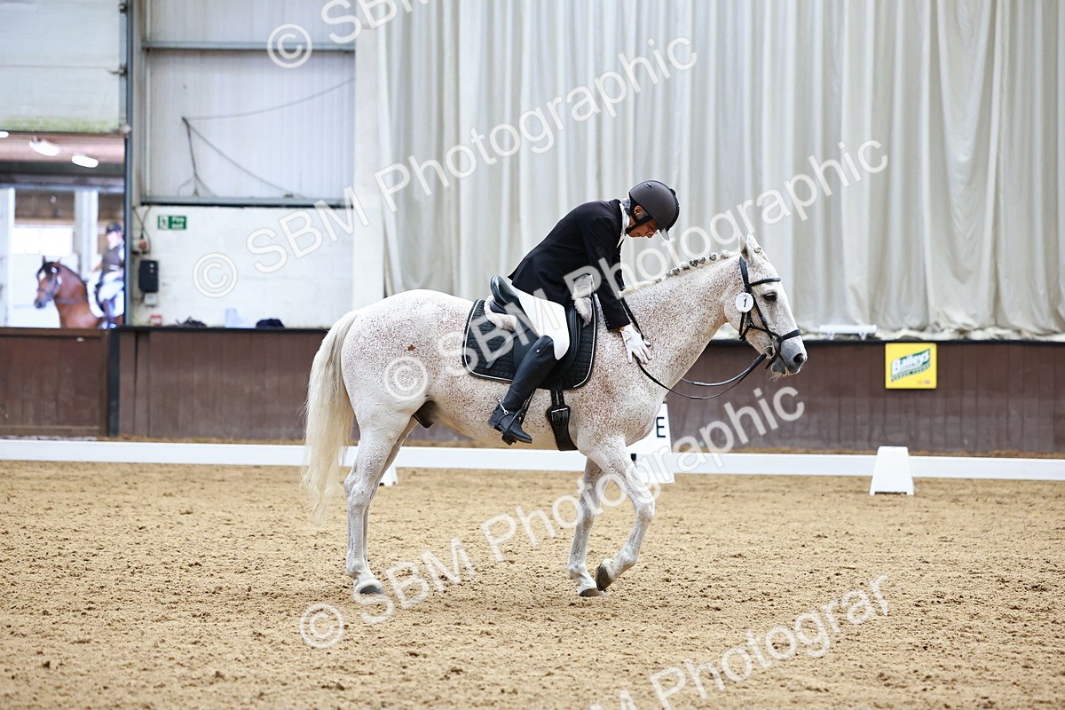 0B8A0508 - Class 4 Novice 4