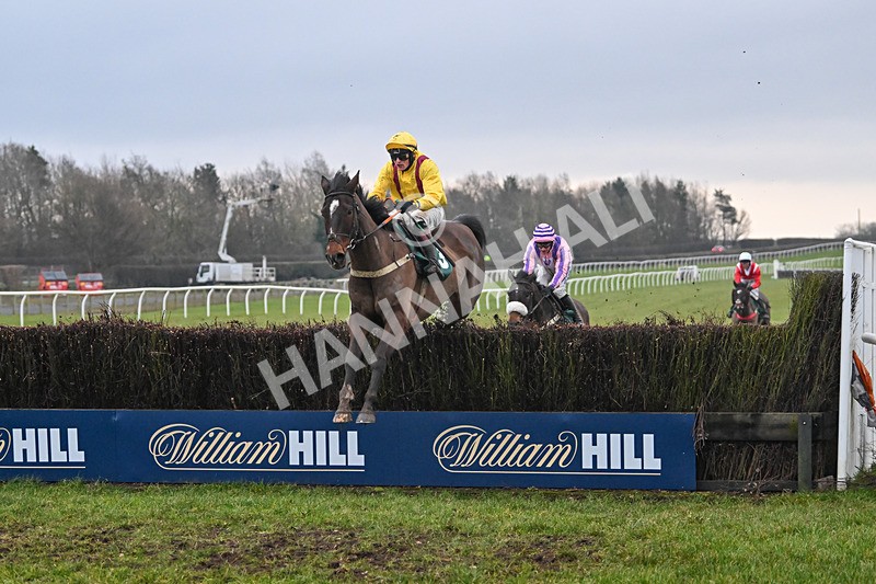 100225-Race 4-Onesoc-6705 - Race 4