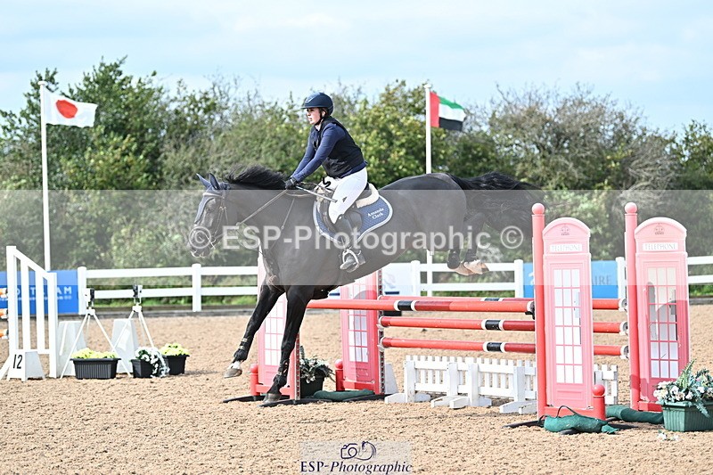 241004A-132410-02185 - Fri 10 1.05m amateur Quals