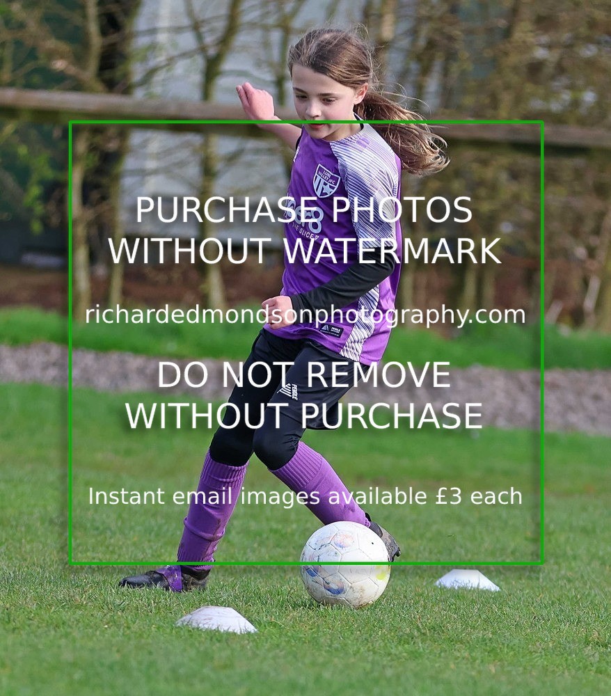 533A3232 - Kendal United Girls Under 10's vs Lune Valley Lightning Under 10's