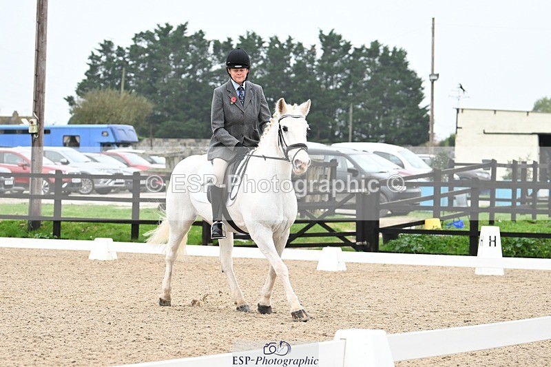 241103-102805-00338 - Intro 3 - 9.40 to 10.40