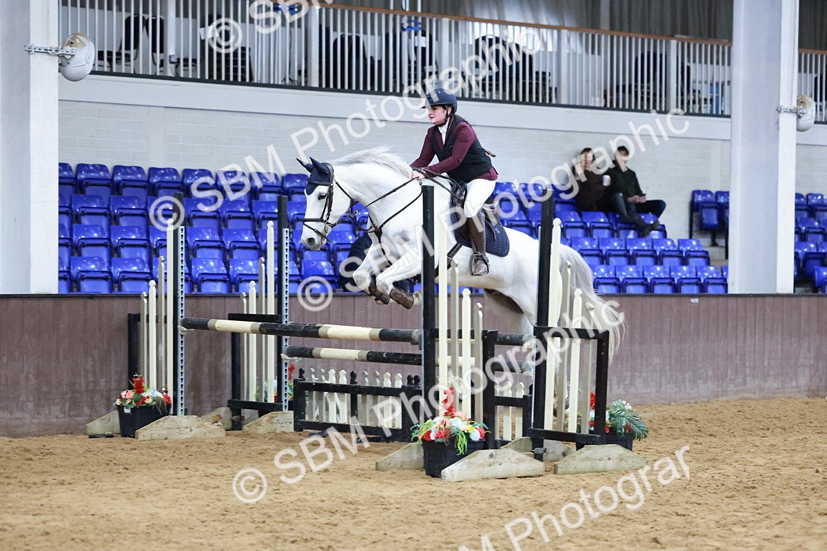 SBM_007596 - Class 24 - Nupafeed Supplements Senior Discovery/ 1m Open