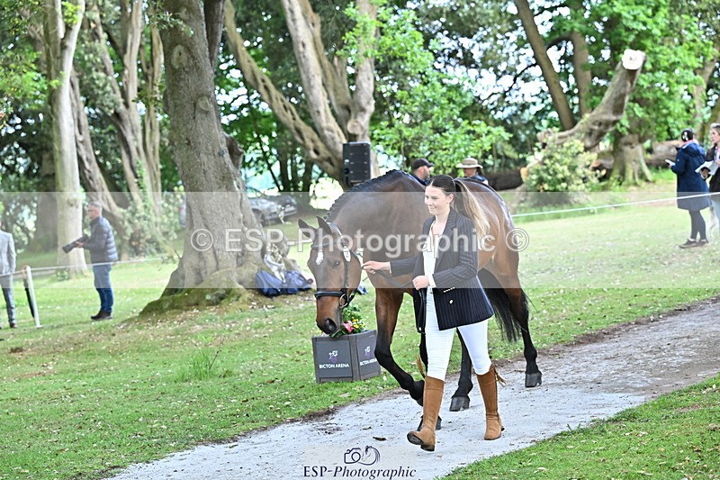 250521A-170222-01485 - C-281-Holly.Morris-NADIR.DE.LEAU