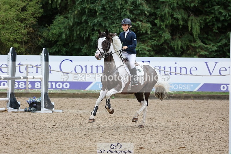 250705A-172819-16501 - Cls 37 1.05m Amateur Quali