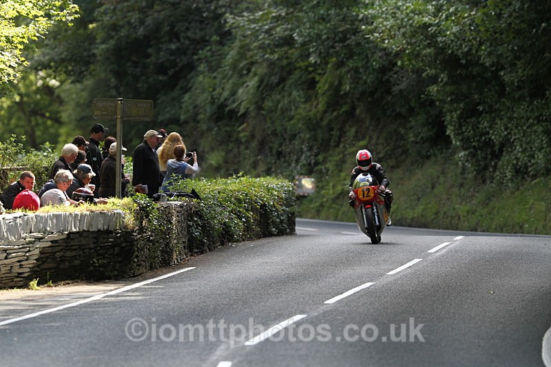 FOM_1000 - Classic TT Lap of honour