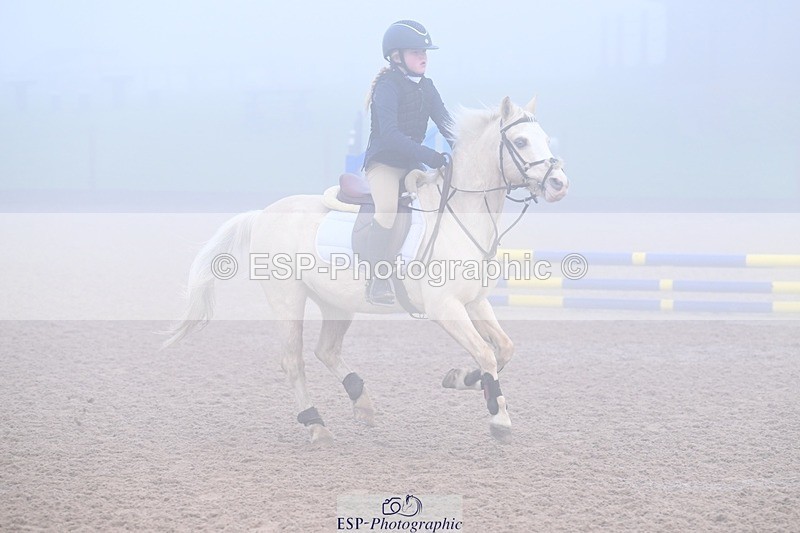 251115-093620-00325 - Cls 19 Clear Round 40cm