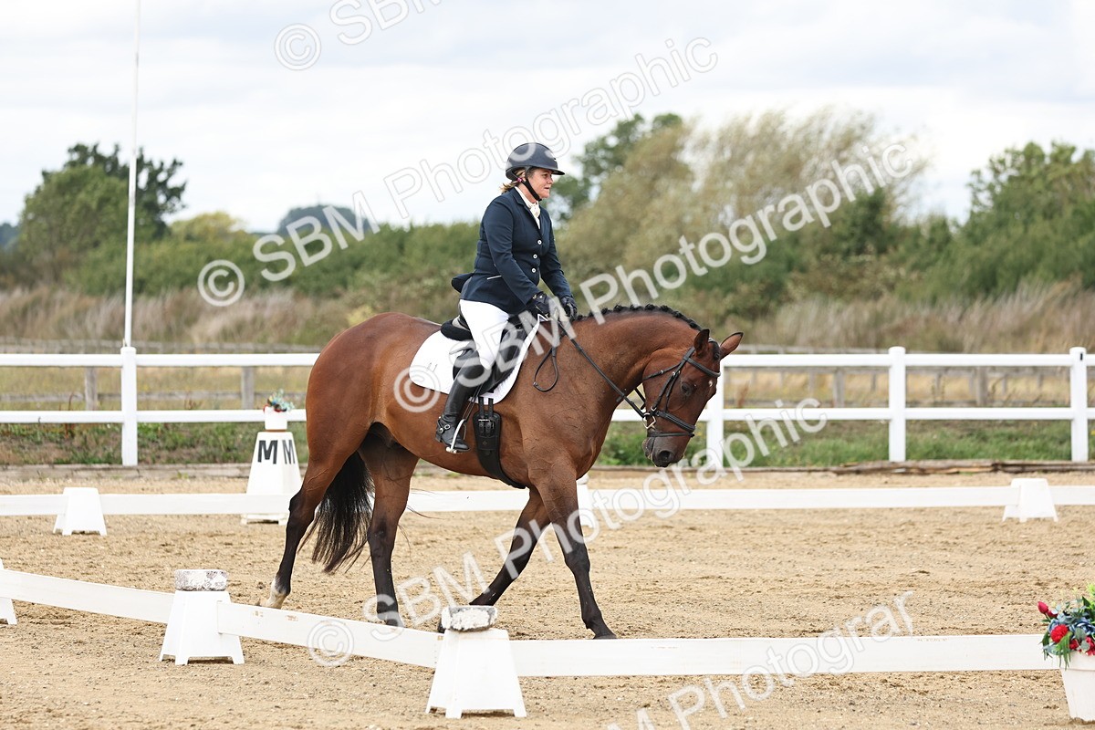 SBM_003675 - Class 8 - Novice 3 Champs
