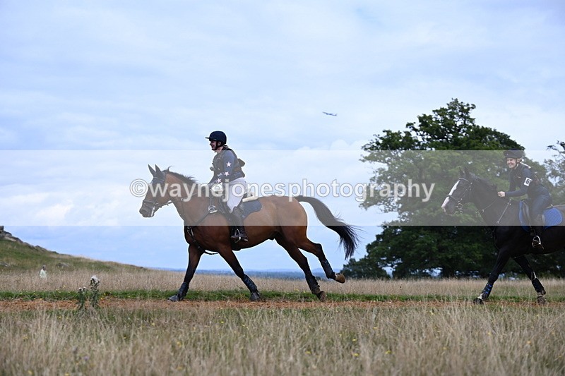 DSC_6384 - Time at Statue 12:17 to 12:44