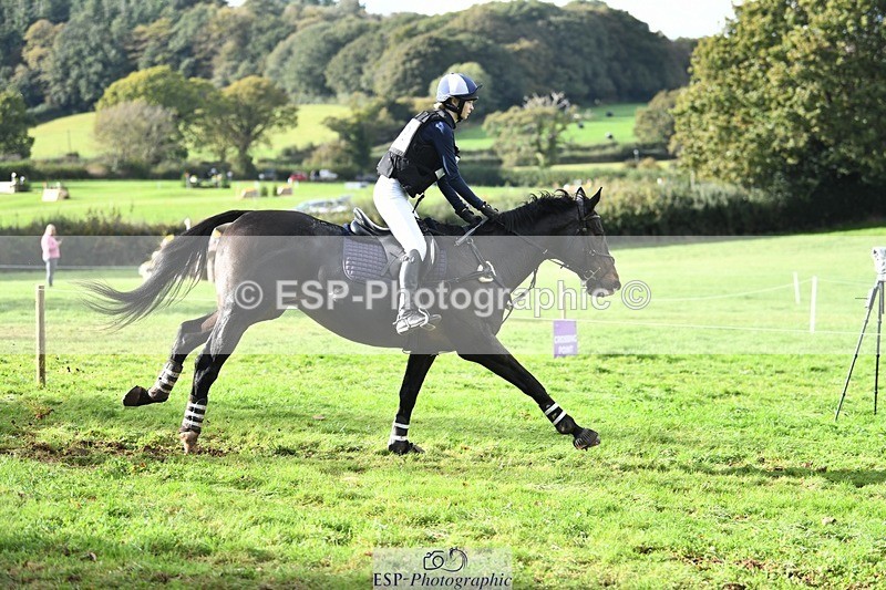 231021-151557-19475 - 489-MY.GALWAY.MAN-Daisy.Hood-SC+XC