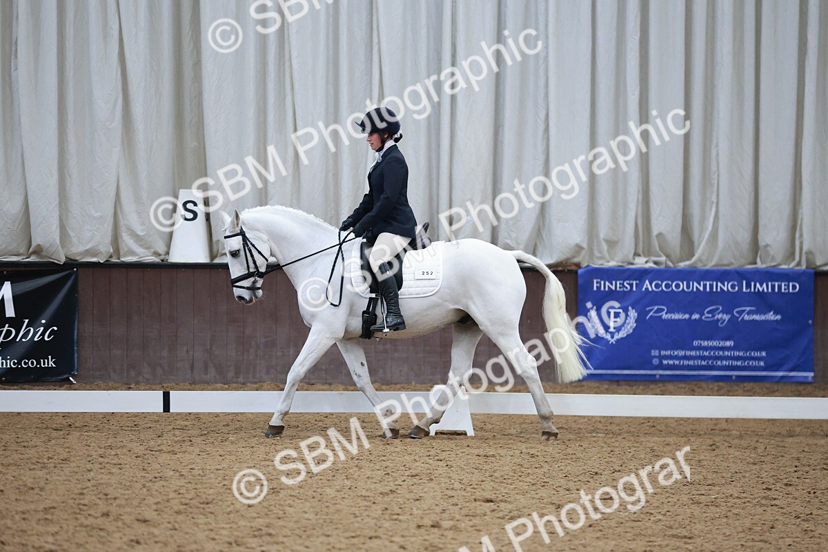 SBM_004495 - Ring 3 - International -  Working Hunter Classes 23-2-25
