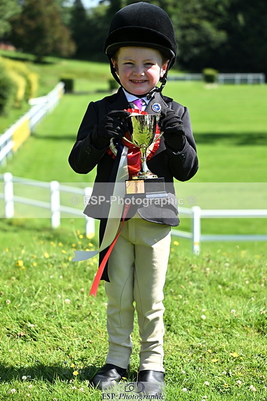 240729B-102600-02141 - Hamlin Cup and Group Photos
