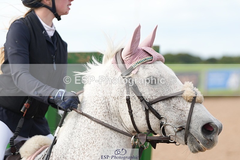 250921-101805-02157 - Cls 4 Pony British Novice and 80cm