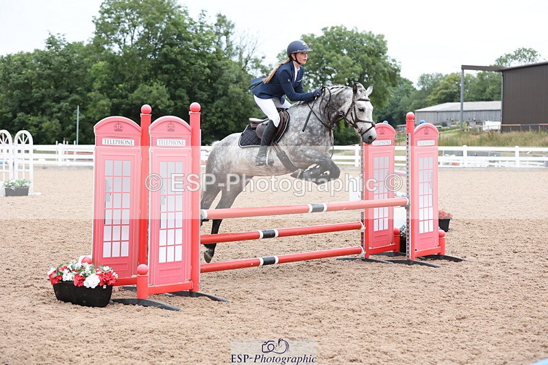 240630A-183038-16430 - Cls 28 Stepping Stones 128cm + 138cm