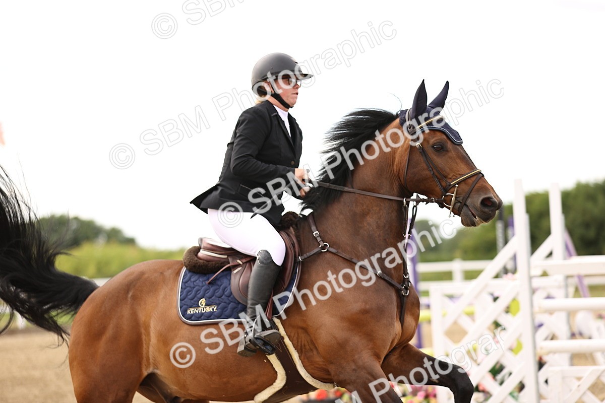 SBM_004832 - Class 24 - Arit Senior British Novice - 90cm
