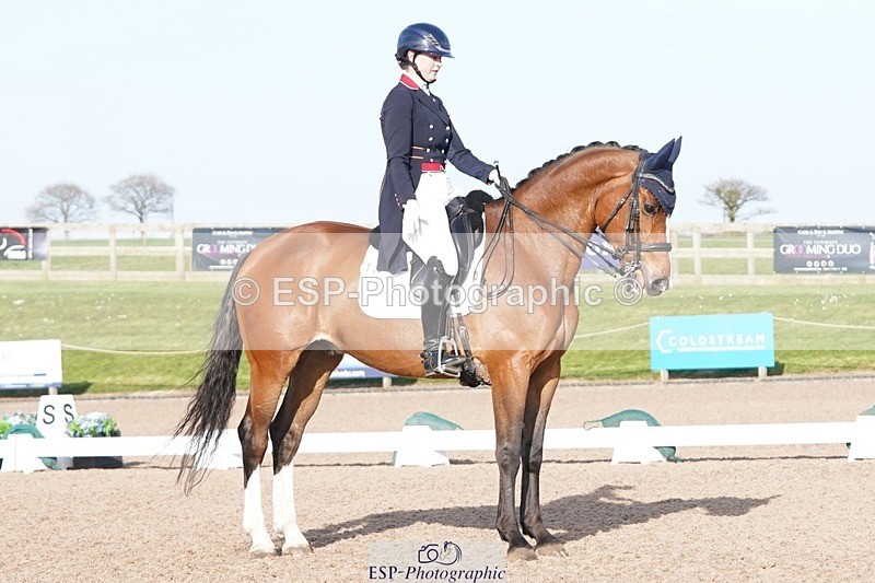 250404-172602-07955 - 147-Anna.Jesty-Grolschstar