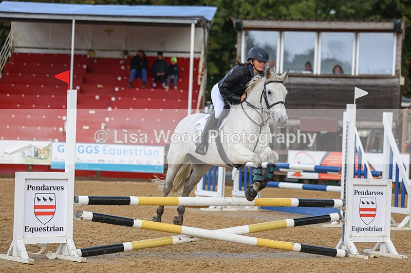 3E7A7778 - Class 2: 70cm Junior