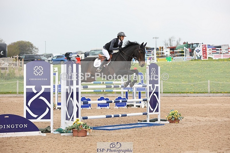 250424-120345-05200 - Cls 1 - 2 Star Small Tour