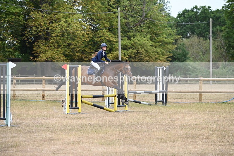 WJ6_0814 - Class 14 Intermediate Jumping 75cm