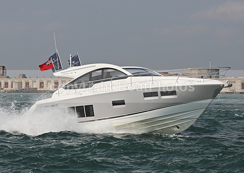 130826 FAIRLINE TARGA 48 WT7A2346 - Motorboats - Hardtop