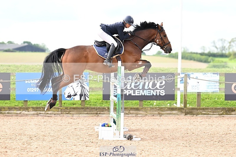 260507-101210-01427 - Cls 1 Snr Foxhunter