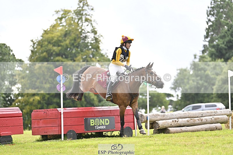 240825X-153801-36086 - 80cm XC 15.30 to 16.30