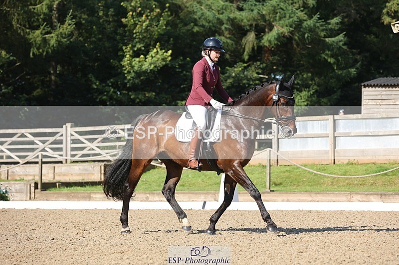 240719-092801-00154 - 305-Eleanor_Halton-Fairway's_Finale