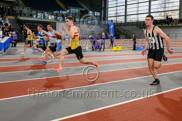 SenInd26-819808 - Track Male Set One