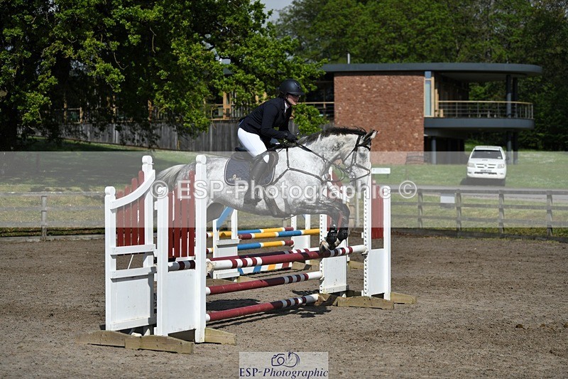 230512-100640-00459 - Cls 10 Snr 85cm Schooling