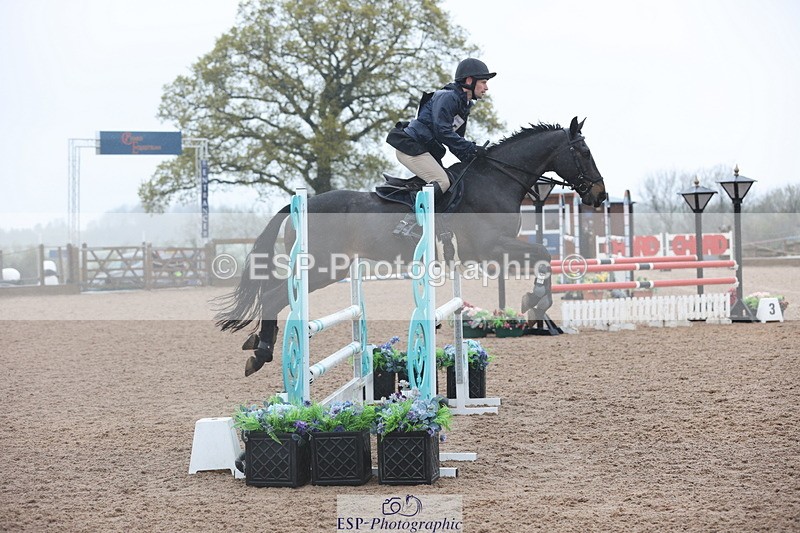 250418-094454-00510 - 051-Alex.Jupp-CARRY.ON.REGARDLESS