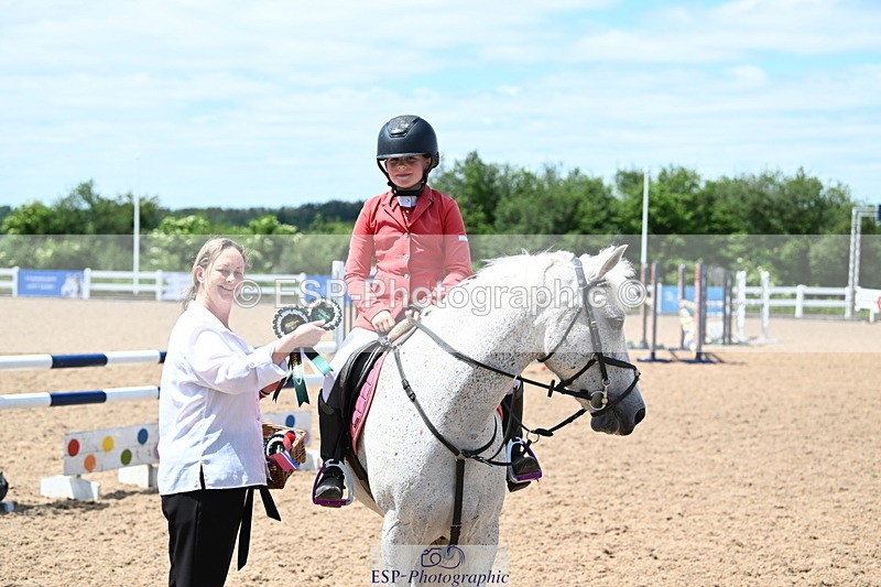 240609A-130611-05057 - Cls 24 Pony British Novice and 80cm Open