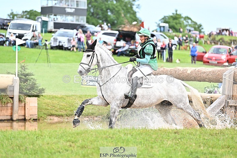 240525-145651-16114 - 208-KING_LOUIS-Mary_King