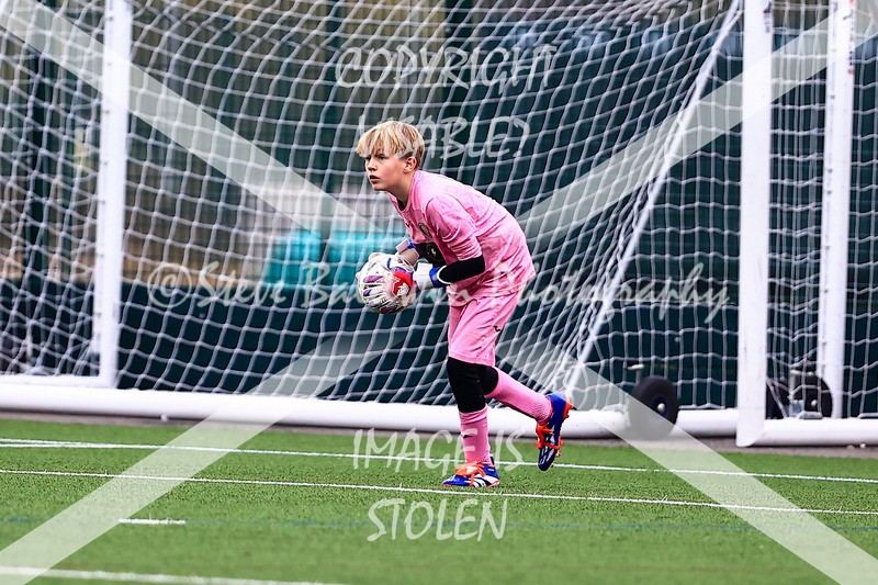 1DX30068 - 2025-10-12 FC Abbey Meads U14 Orange V Kingsdown Lions U14