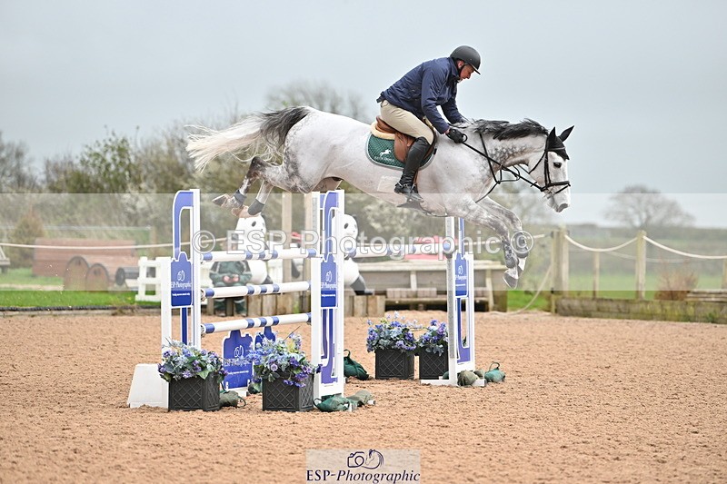 240405A-140447-01846 - Cls 5 National 1.30m Open