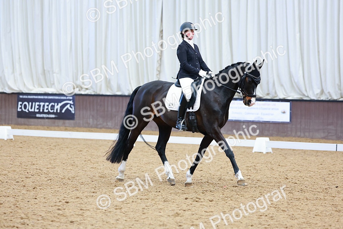 0B8A5124 - Class 11 - M5