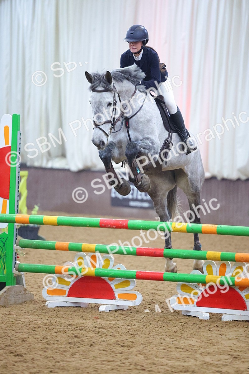 SBM_008603 - Class 21 - Nupafeed Supplements Senior Discovery/ 1m Open - First Round (1.00m)