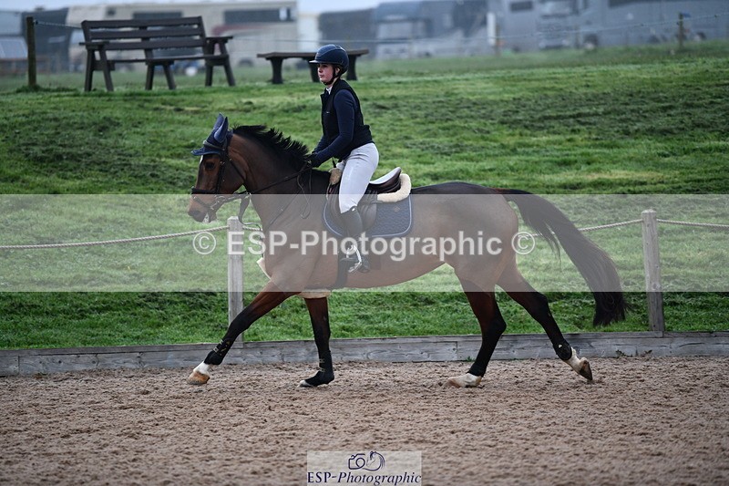 241102A-152613-06178 - SAT Cls 12 1.15m Members Cup