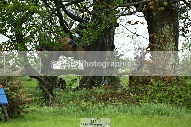 250418-101044-01333 - 029-Harriet.Birkby-CBH.CLOVER.LINING