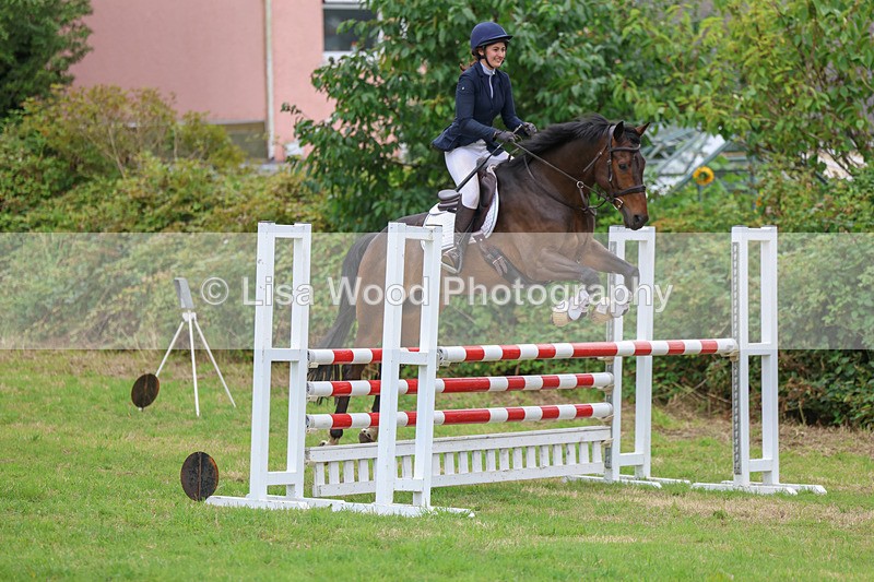 3E7A8082 - Class 7: Senior Newcomers/1.10m open