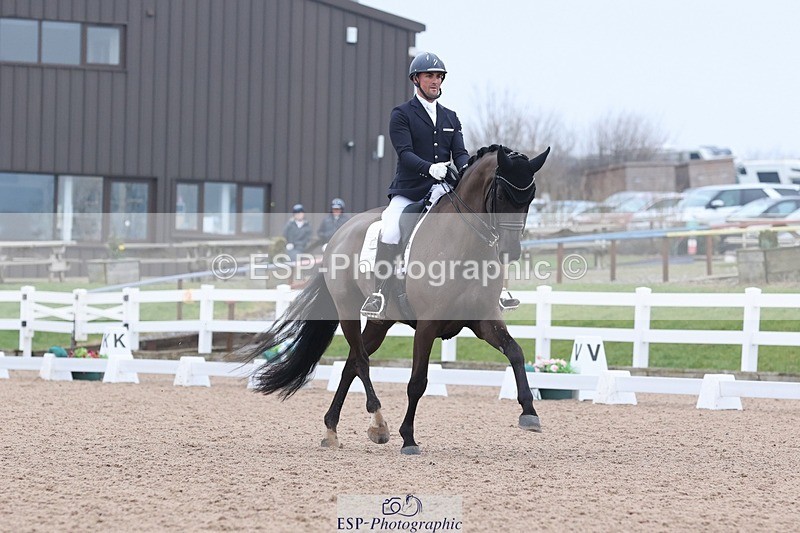 250216-133208-05867 - 127-Jezz.Palmer-Toddington.Debut