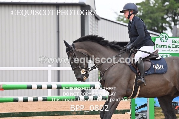 BPP_0802 - CLASS 29 SUN GFS Saddles Senior Newcomers/1.10m Open