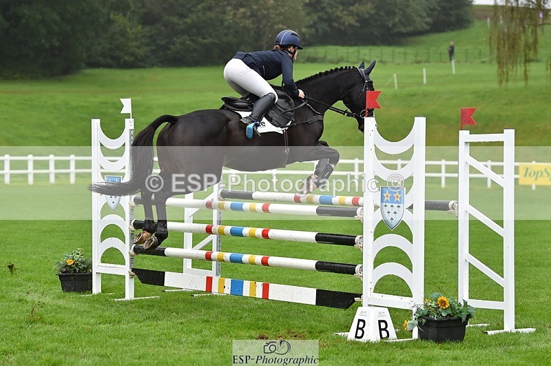 231021-110106-15943 - 004-CARTOON.HERO-Sophie.Wildern-SJ