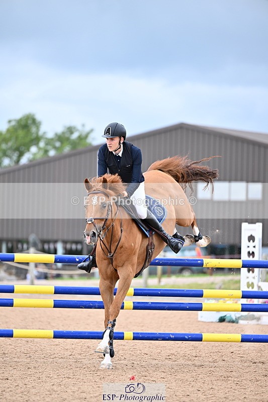 240726A-143748-01988 - Cls 4 Snr 1.20m Open