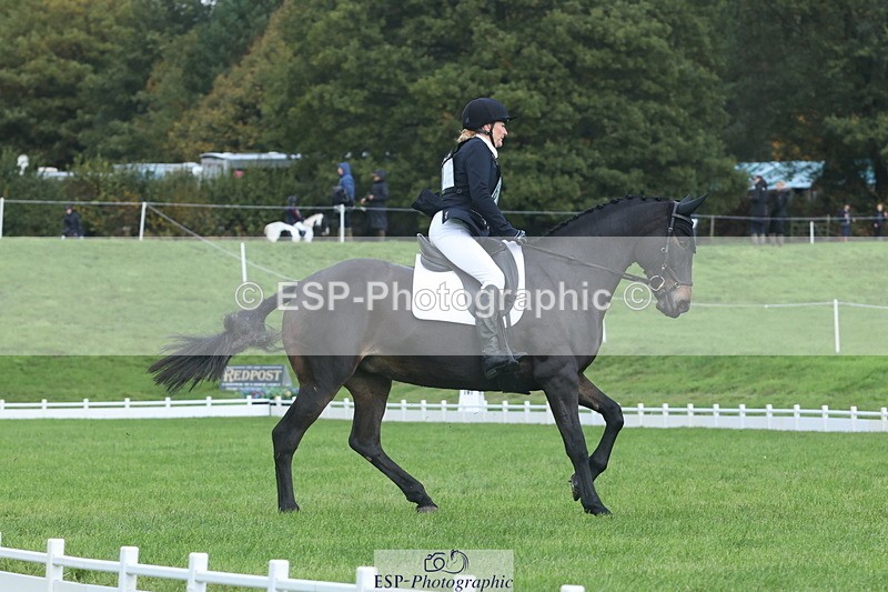 251023A-135051-04686 - H-604-Carolyn.Lodge