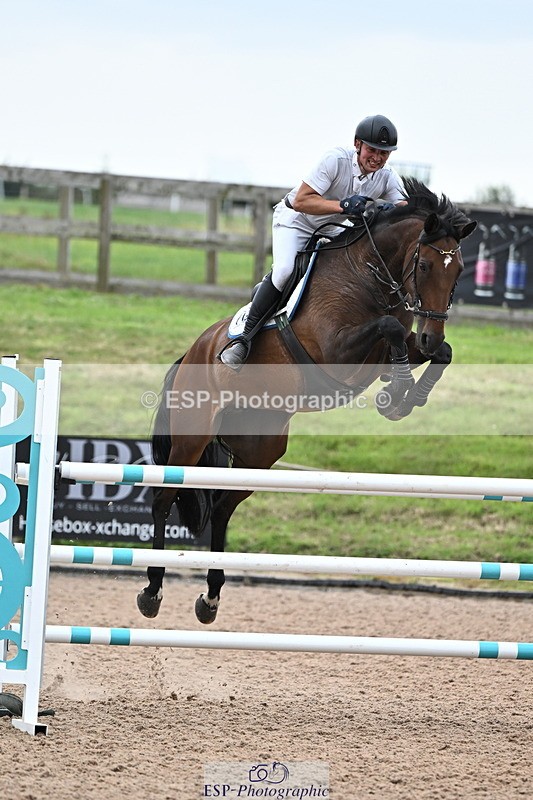 240828A-172258-01543 - Cls 6 National 1.30m and 1.40m