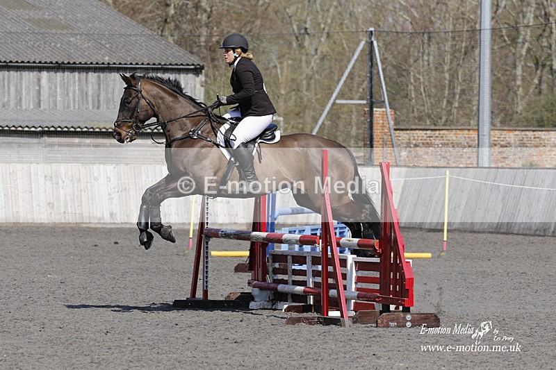 _EST1402 - Bourne Valley Riding Club Winter Showjumping 27/03/22
