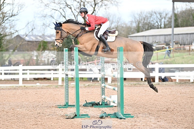 241206-125504-00856 - Cls 5 Newcomers and 1.10m Open