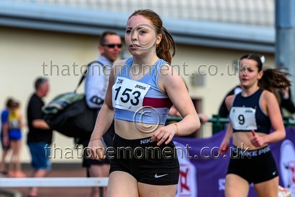 West25Sat-927691 - Track Female Set Two