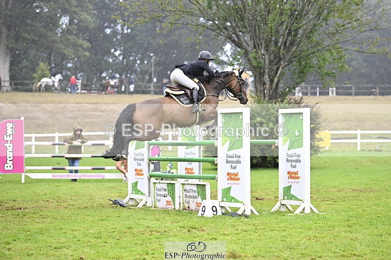 250831A-120032-09954 - Cls 36 Snr 1.30m Grand Prix